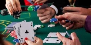 Cách sử dụng Sảnh rồng trong poker là gì?